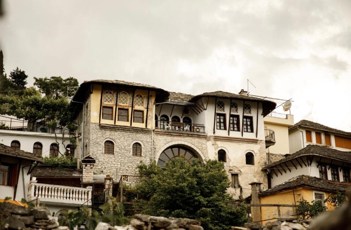 Gjirokastër Emblematic House Apartment 2 מראה חיצוני תמונה