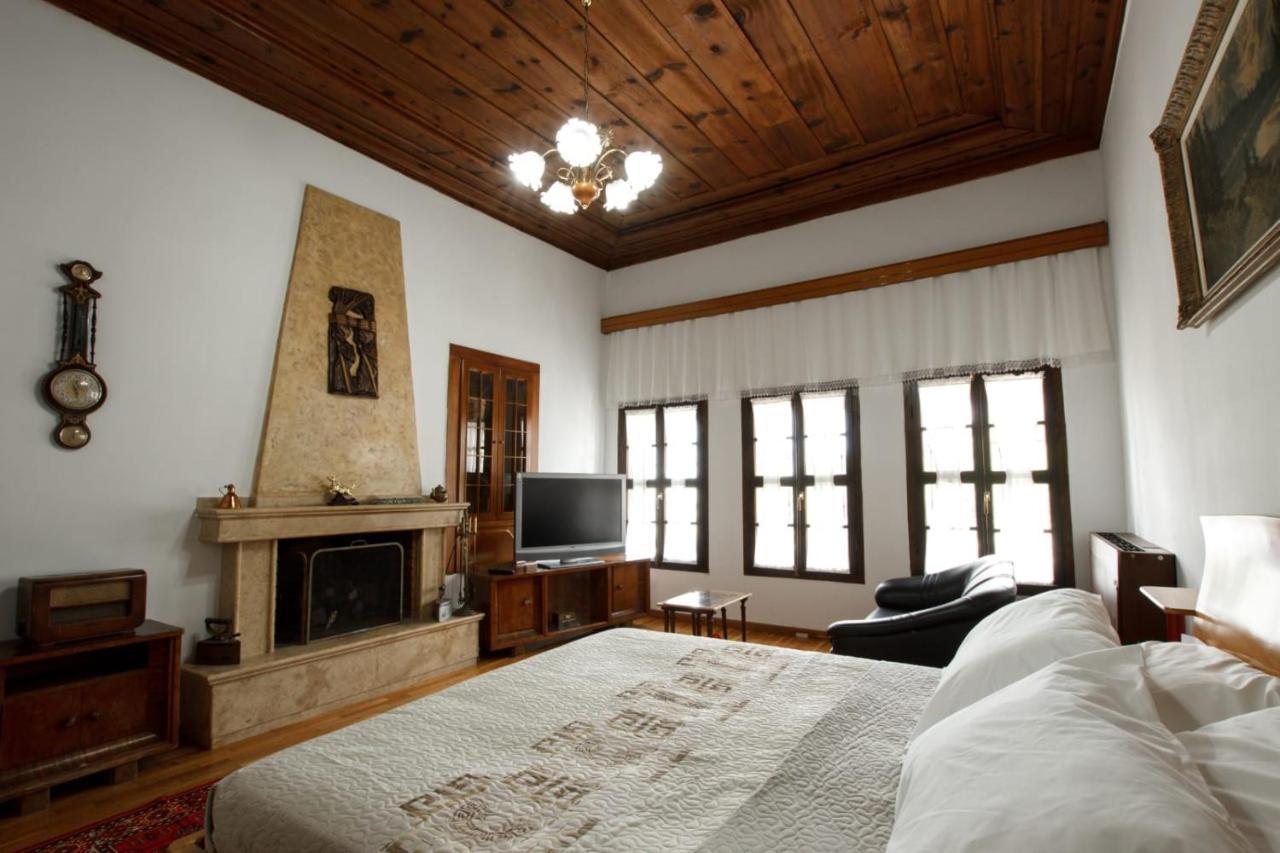 Gjirokastër Emblematic House Apartment 2 מראה חיצוני תמונה