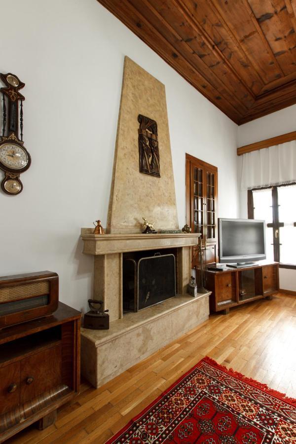 Gjirokastër Emblematic House Apartment 2 חדר תמונה