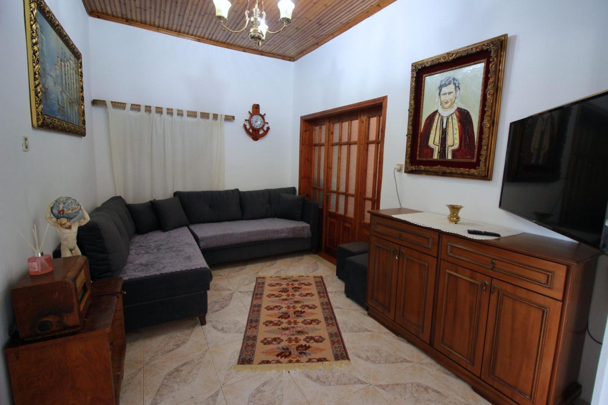 Gjirokastër Emblematic House Apartment 2 מראה חיצוני תמונה